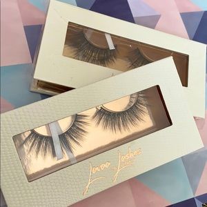 Lavaa Lashes false eyelashes set